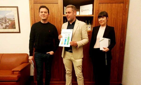 Presentación del balance turístico en Ponferrada por Iván Alonso y su equipo.