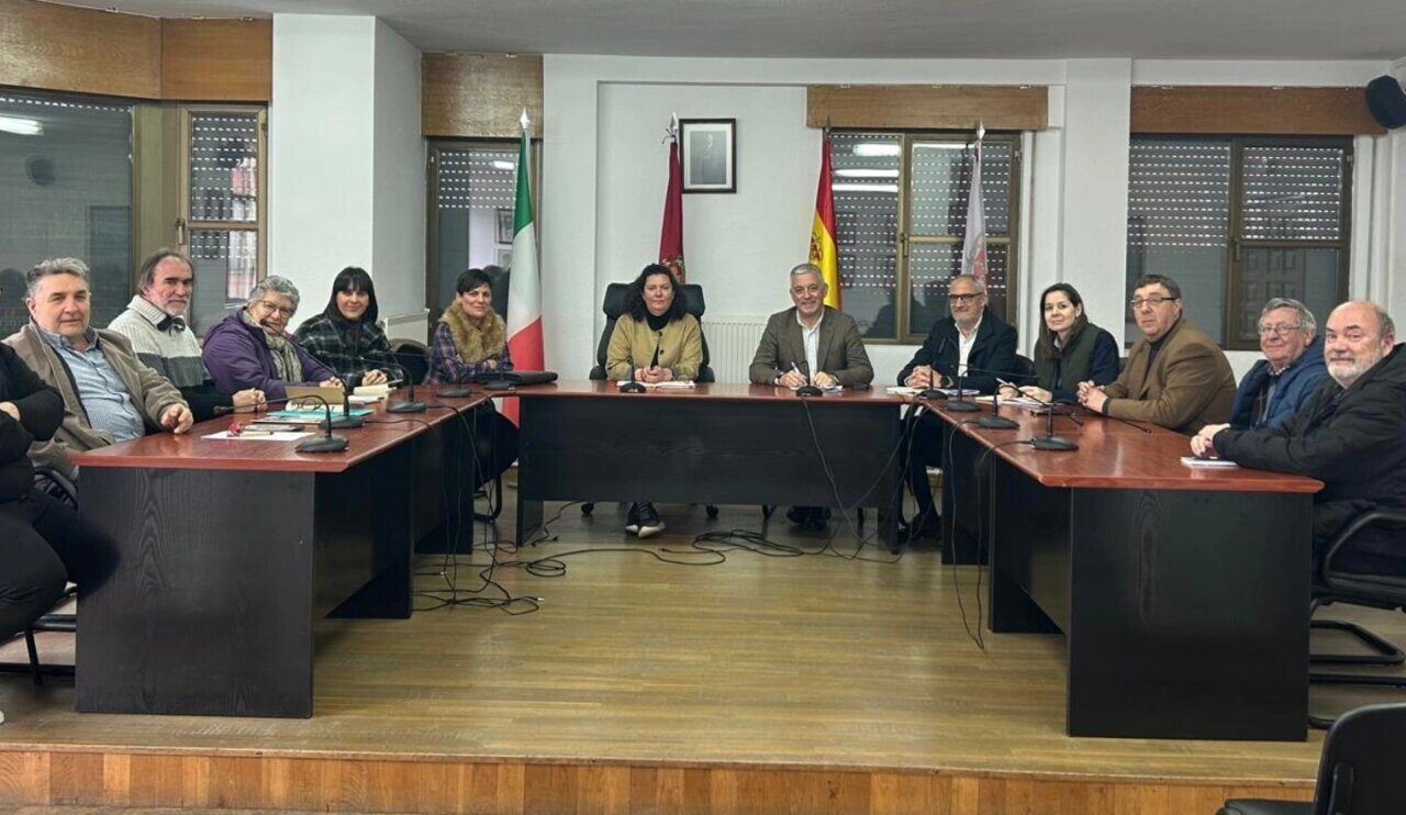 Reunión en las XVIII Xornadas Martín Sarmiento en Cacabelos