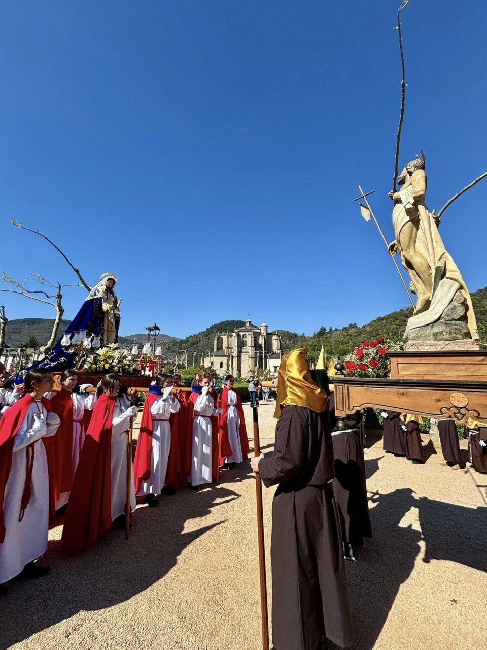 Celebración del Domingo de Pascua con miembros de la Orden Franciscana Seglar