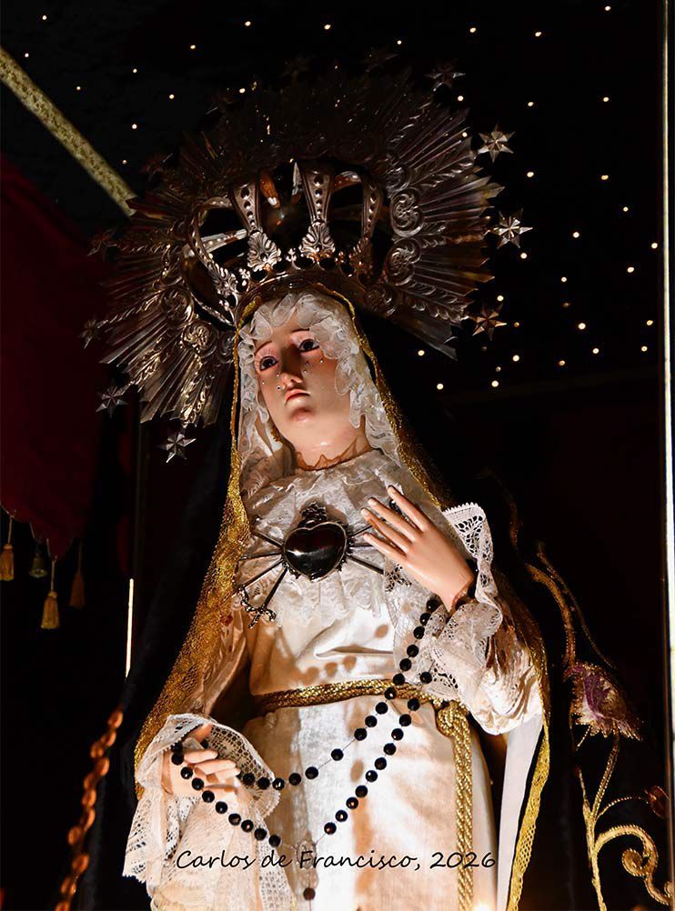 Imagen de la Virgen de los Dolores en la Procesión del Santo Entierro
