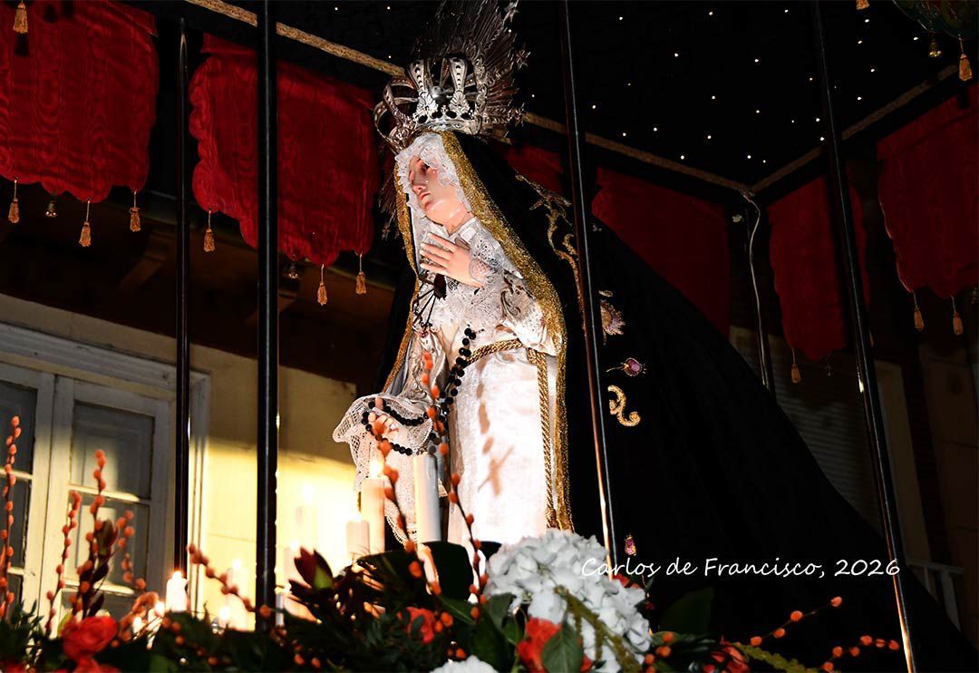 Imagen de la Virgen de los Dolores en la Procesión del Santo Entierro