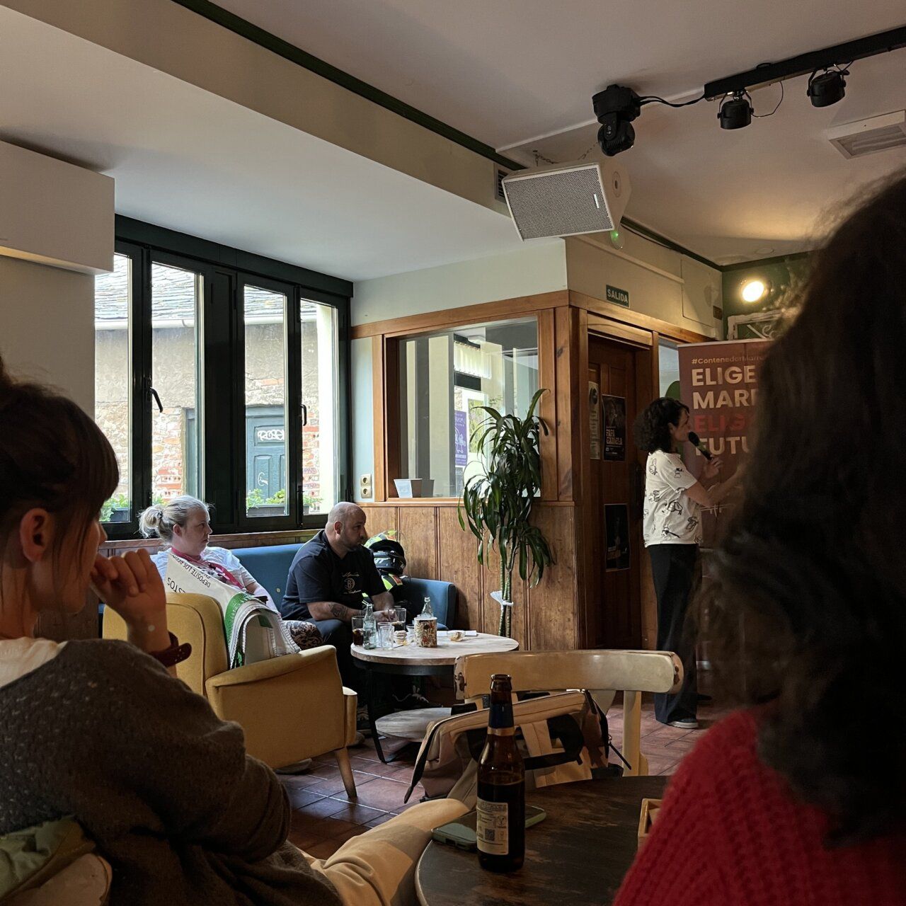 Charla informativa sobre el contenedor marrón en Ponferrada
