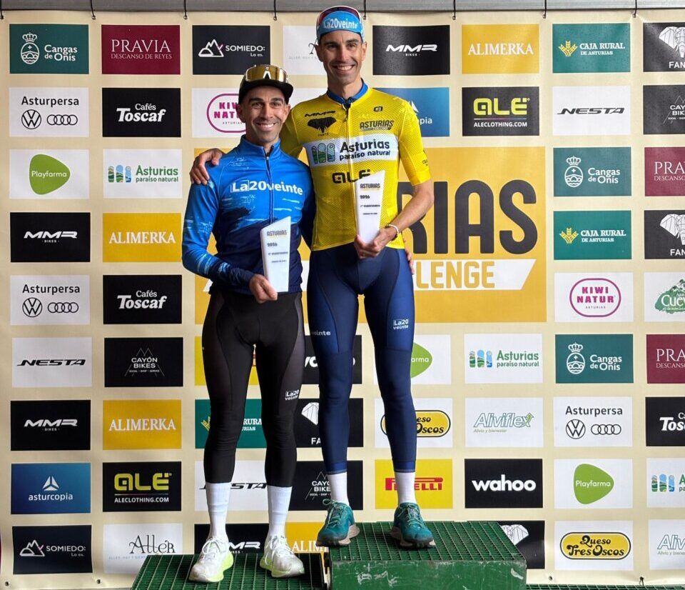 Johnny y Efrén Bernardo en el podio de la Asturias Challenge 2026