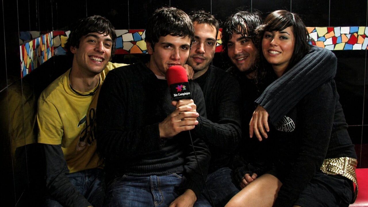 Grupo musical Ibidem durante una entrevista en televisión