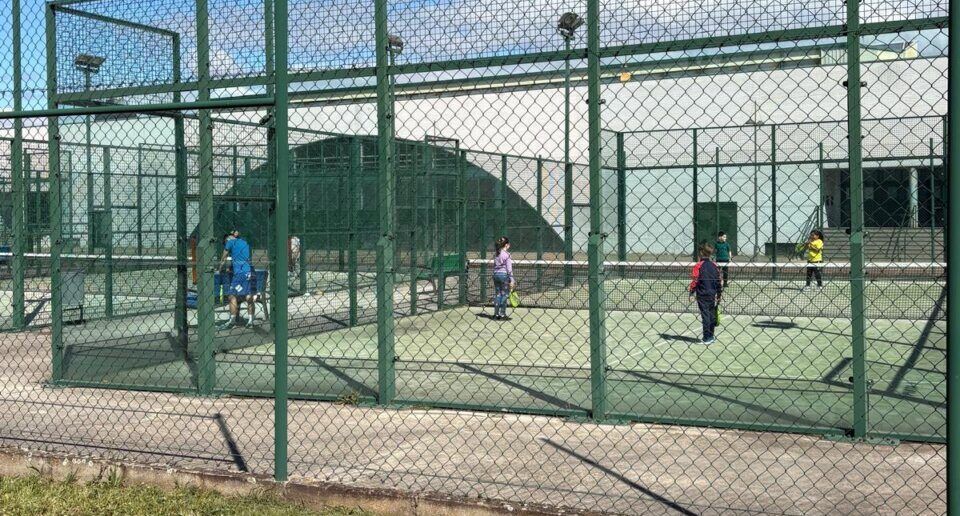 Varios escolares participan en actividades deportivas en Ponferrada