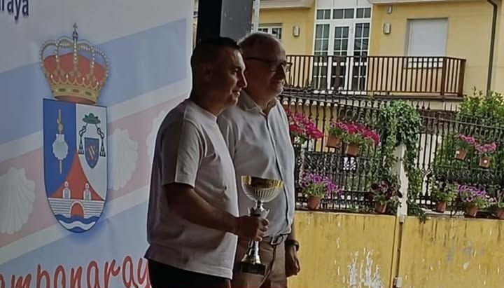 La Fídeber volvió a reconocer al deporte berciano en Camponaraya con más de 30 premios