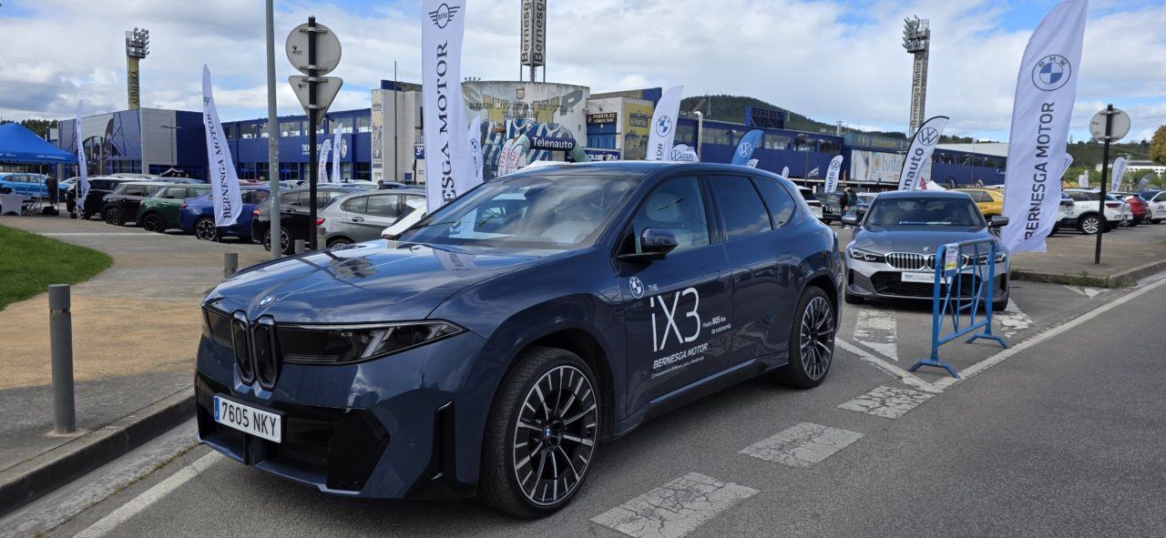 BMW iX3 en la feria Expocasión 2026 en Ponferrada
