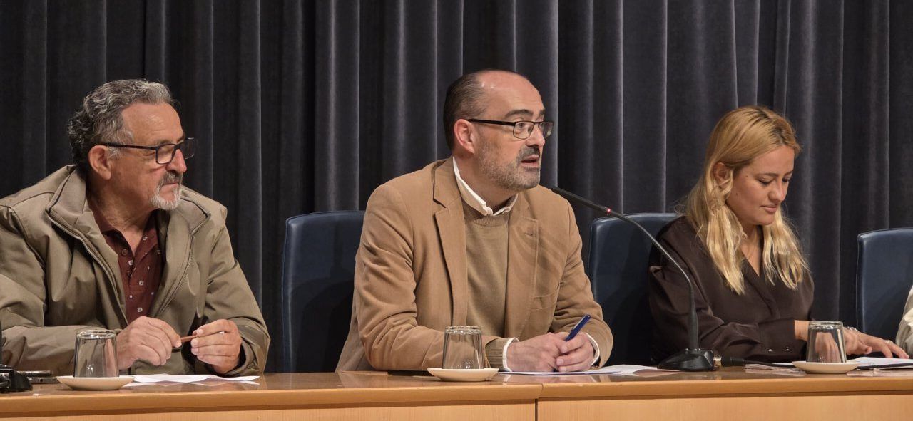 Reunión de escolares de Ponferrada con autoridades sobre quejas de espacios públicos