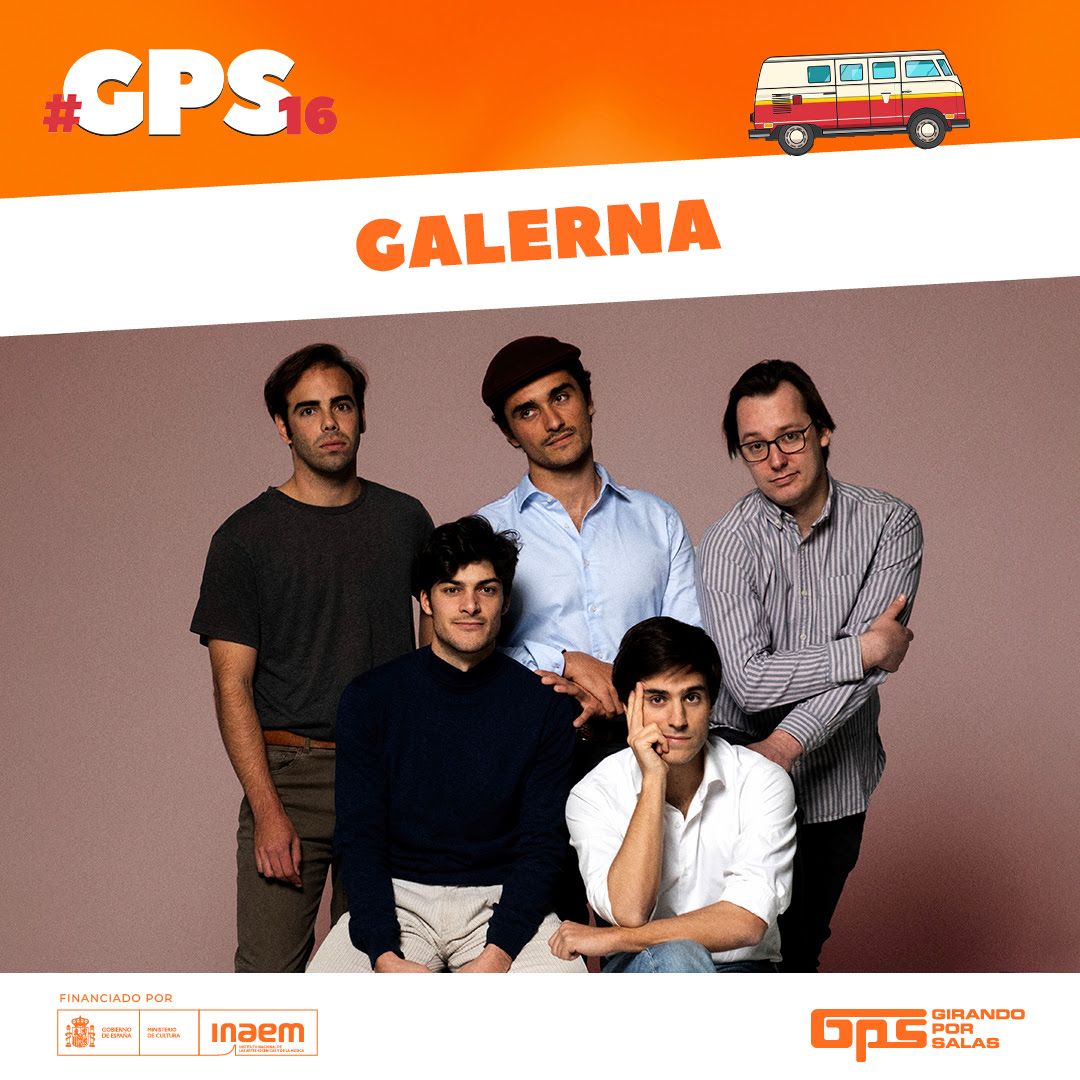 La banda Galerna posando para una foto promocional en un fondo neutro.