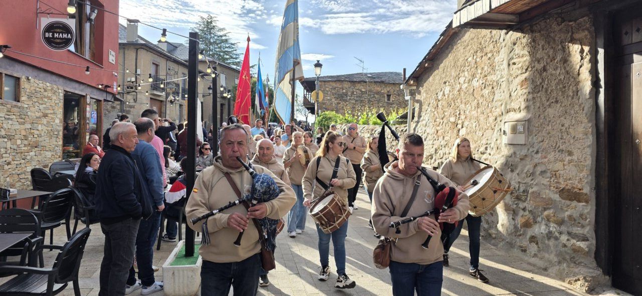 Participantes en la festividad de San Isidro Labrador en Molinaseca