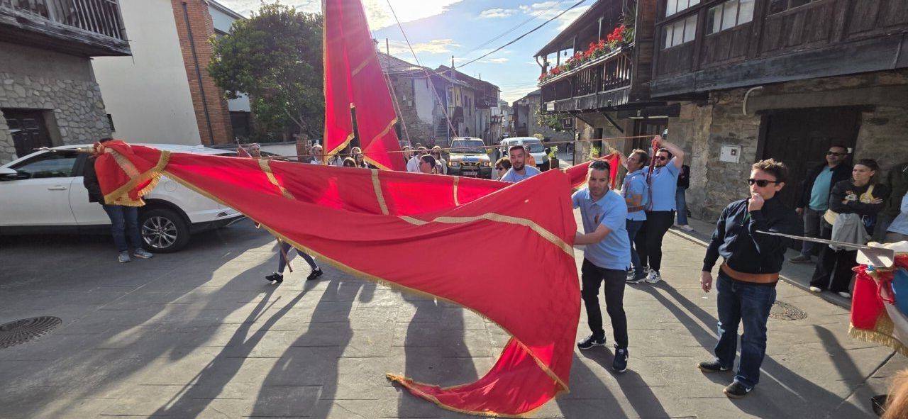 Participantes en la festividad de San Isidro Labrador en Molinaseca