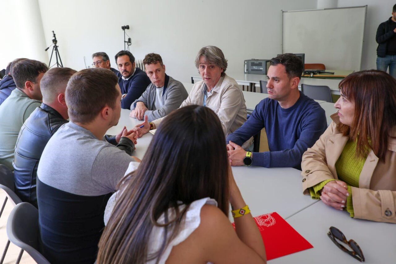 Reunión de participantes de la Marcha Minera en Villablino