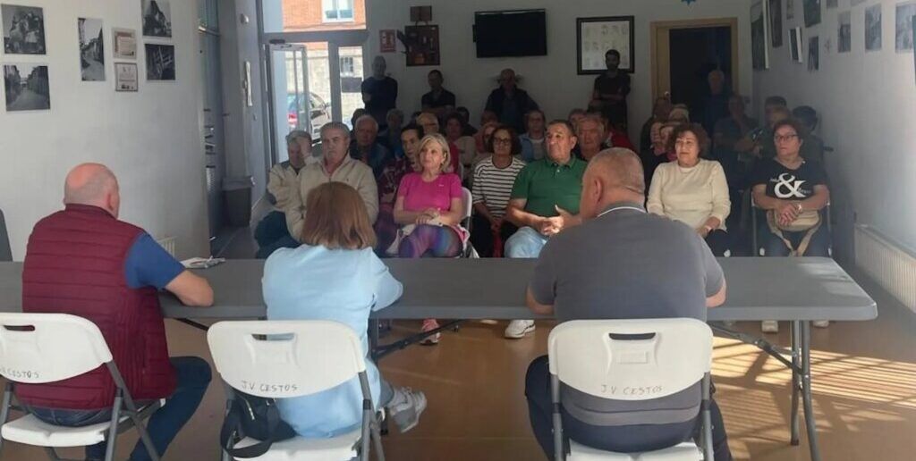 Reunión informativa del Banco de Tierras en Villaverde de los Cestos