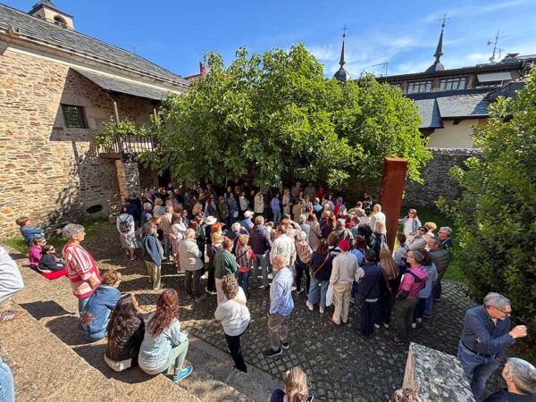 Multitud de personas en el Día Internacional de los Museos en Ponferrada