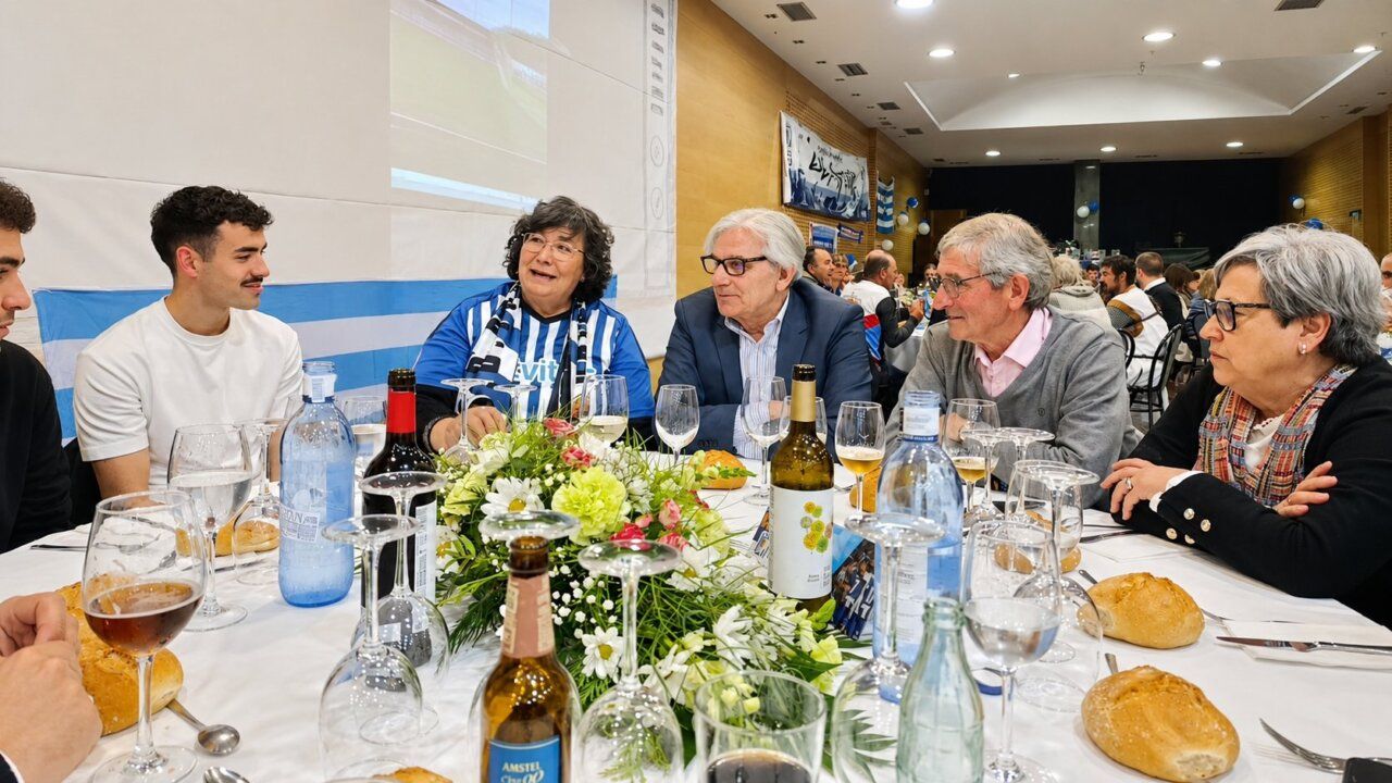 Aficionados de la SD Ponferradina en cena de fin de temporada