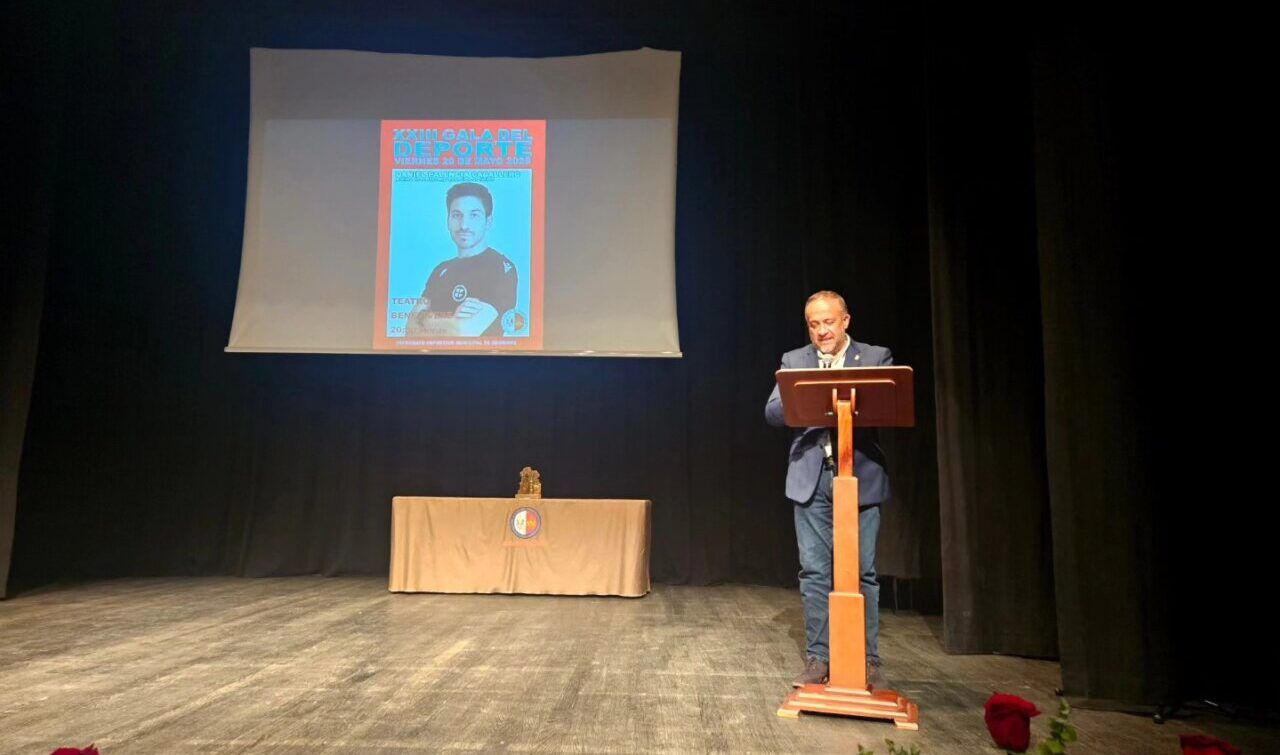 Gerardo Álvarez Courel en la XXIII Gala del Deporte de Bembibre