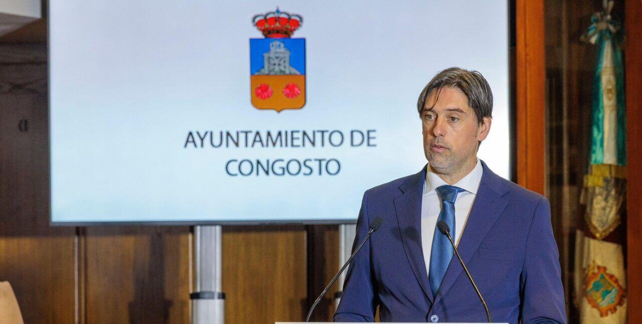 El alcalde de Congosto presentando un plan económico-financiero