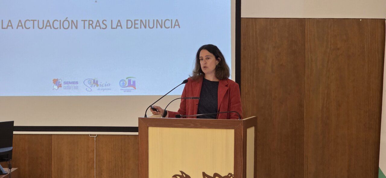 Ponente en jornada sobre violencia contra la mujer en Ponferrada