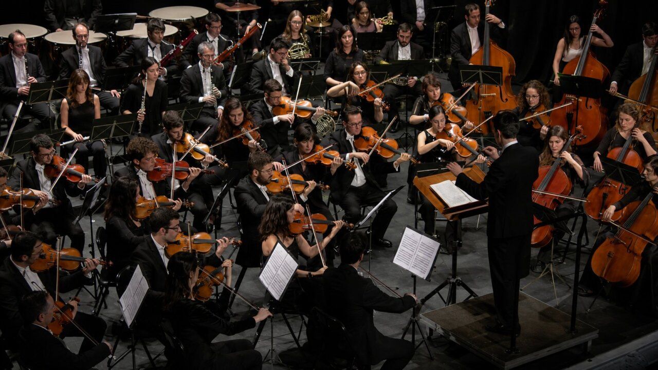 Concierto de la Orquesta Sinfónica Cristóbal Halffter en el Teatro Bergidum