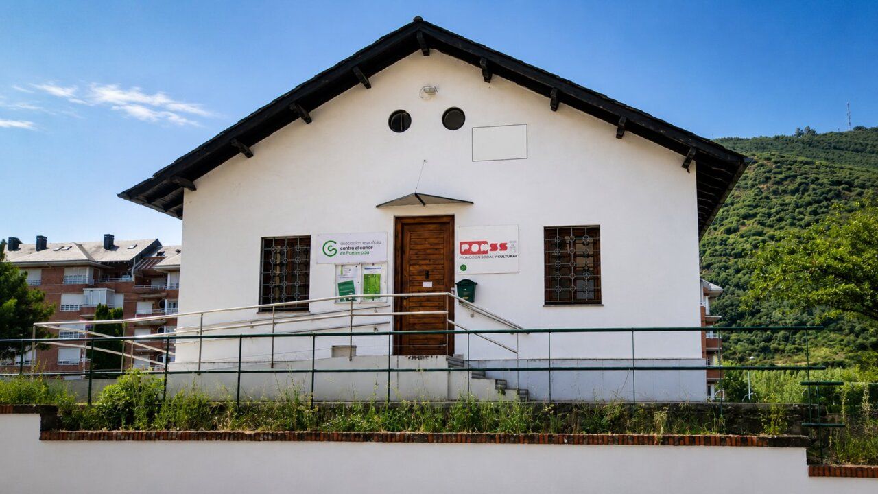 Edificio de la Asociación Española Contra el Cáncer en Ponferrada