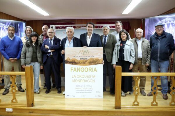 Presentación del festival Música en la Montaña con Fangoria y La Orquesta Mondragón
