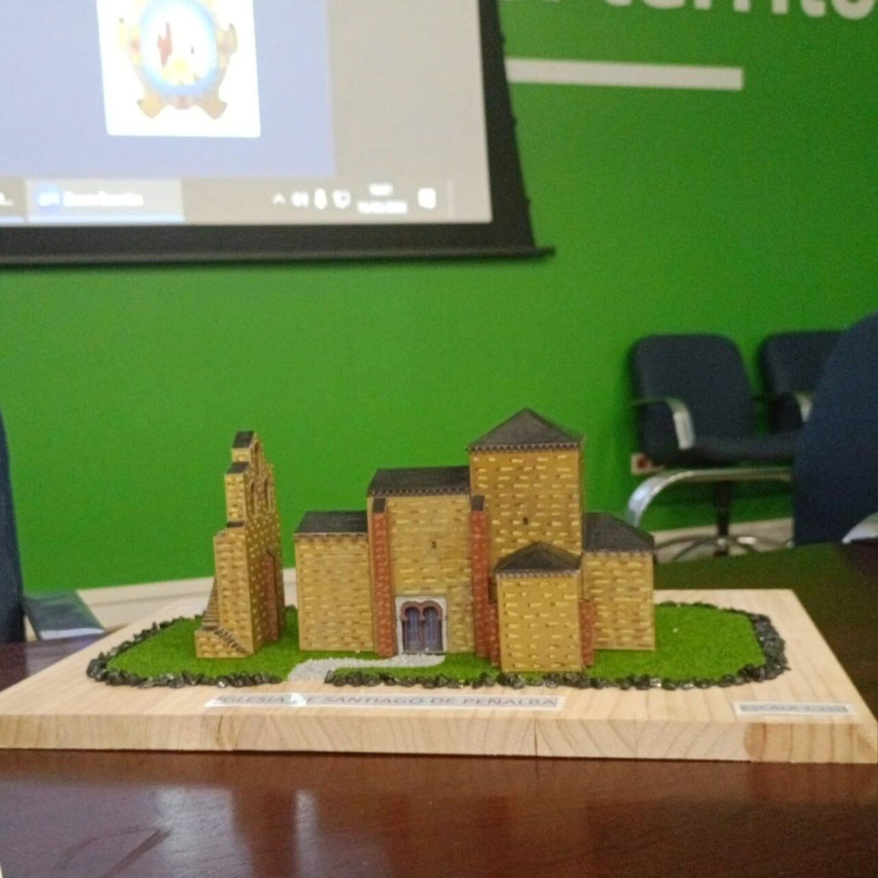 Maqueta del proyecto Menuda Ciudad en Ponferrada