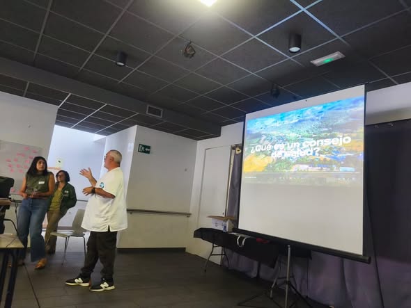 Reunión en Toreno sobre el Café de Salud y participación ciudadana