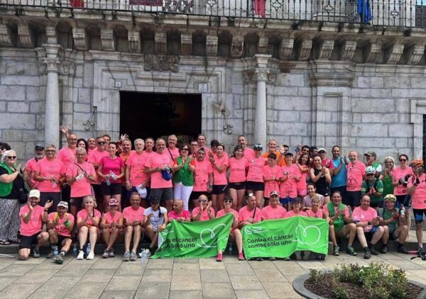 Participantes de la XVI Carrera contra el Cáncer en Ponferrada