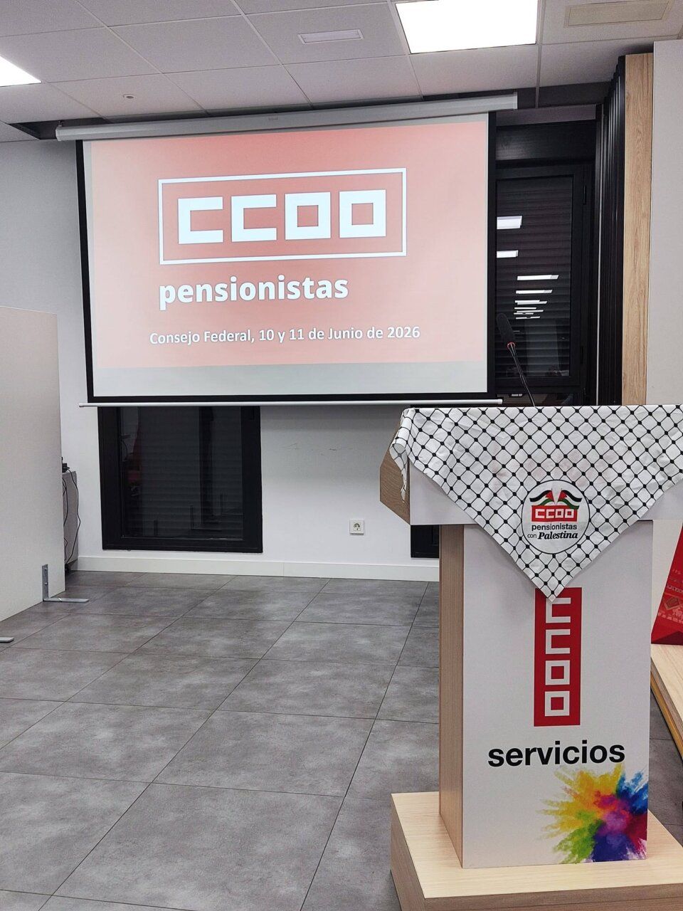 Escenario del Consejo Federal de Pensionistas de CCOO en Madrid