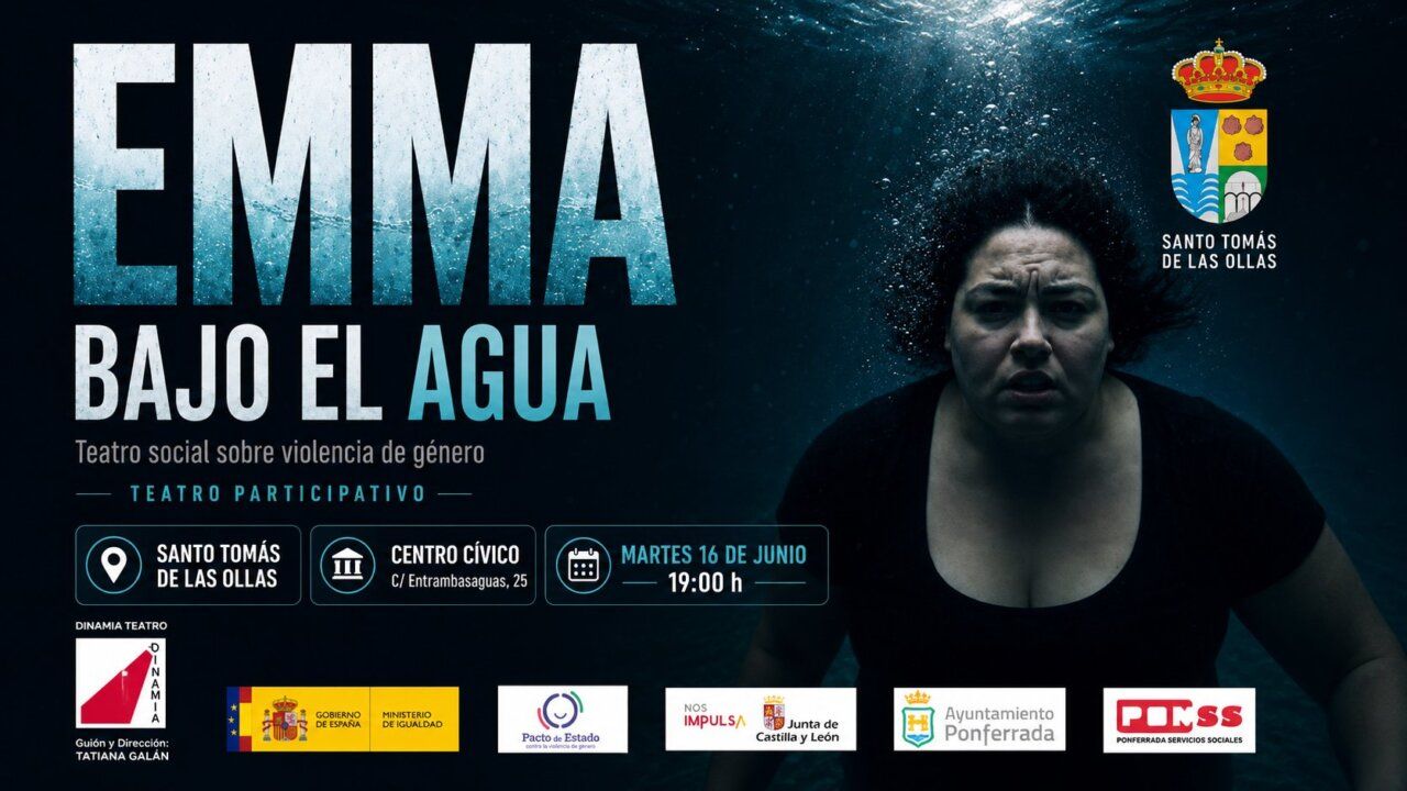 Mujer sumergida en agua representando la obra Emma bajo el agua
