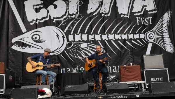 Joséle Santiago y David Krahe actuando en el Espina Fest 2026