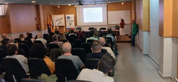 Asistentes a la jornada sobre el Banco de Tierras en Canarias