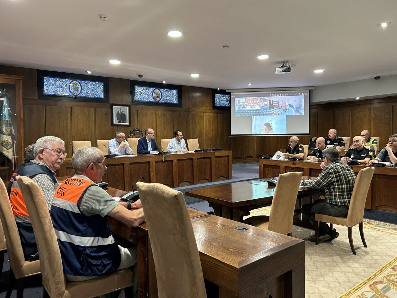 Reunión de seguridad para la Noche Templaria en Ponferrada