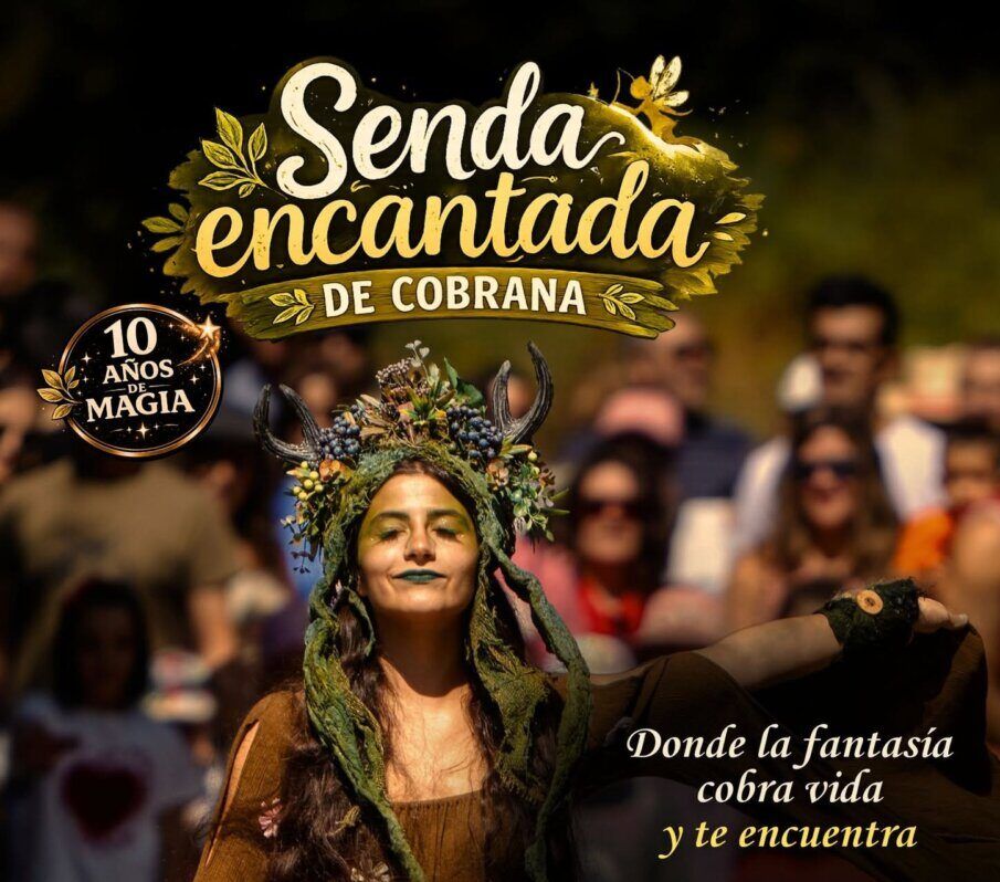 Cartel de la Senda Encantada de Cobrana con actriz vestida de naturaleza.