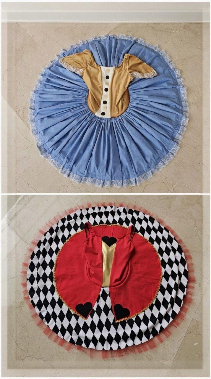 Vestuario de Alicia en el País de las Maravillas de la Escuela de Danza Coppelia