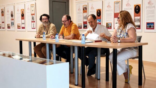 Inauguración de la exposición sobre El Señor de Bembibre en Arganza