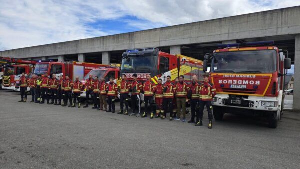 Bomberos del SPEIS de Ponferrada listos para salir hacia Ávila