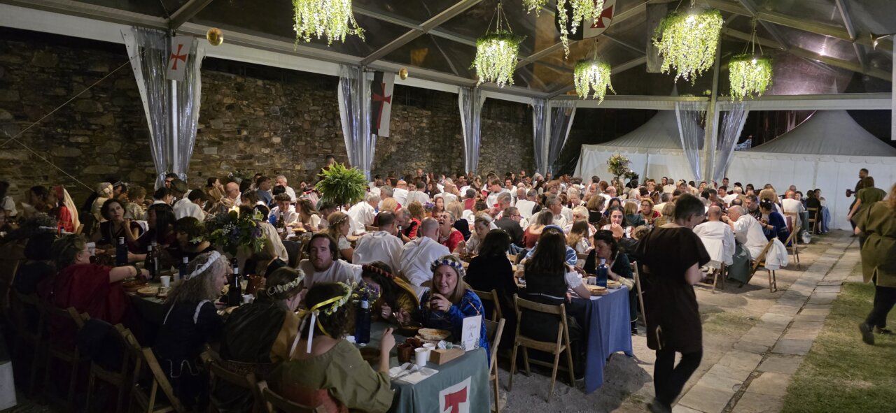 Gran cena templaria con numerosos asistentes en Ponferrada