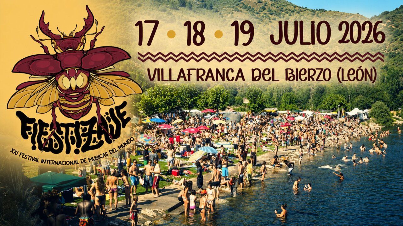 Multitud disfrutando del festival Fiestizaje en Villafranca del Bierzo