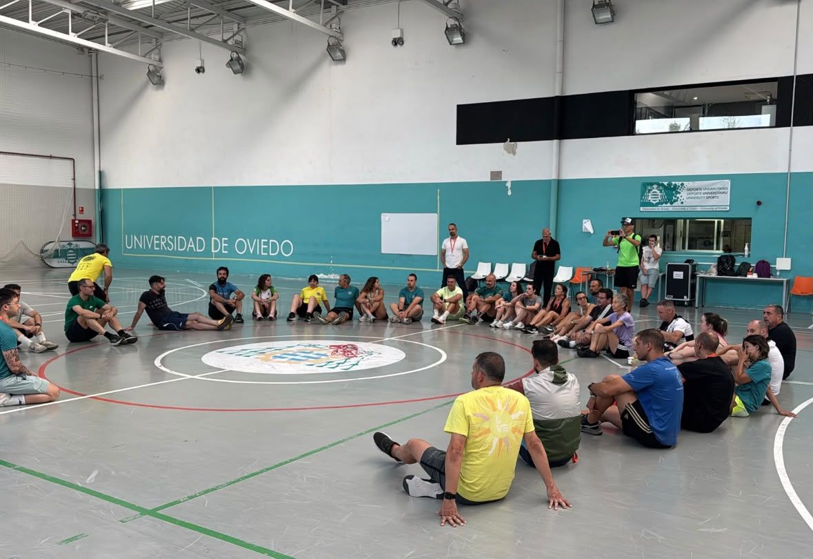 Participantes en la presentación de GEO-Arena en la Universidad de León
