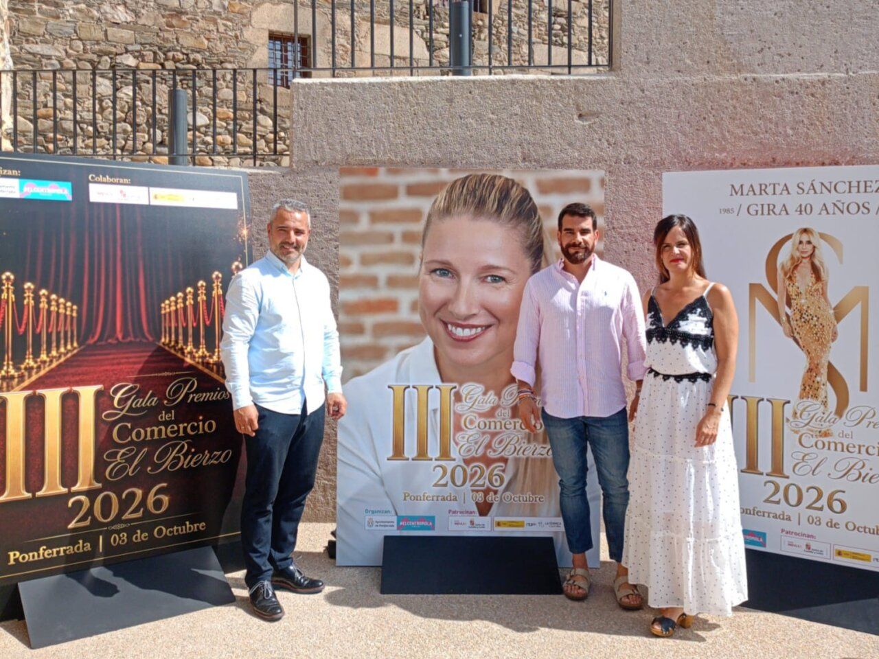 Presentadores de la III Gala del Comercio en Ponferrada