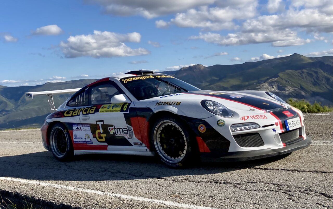 Coche de competición de Jesús García en la Subida de la Pizarra