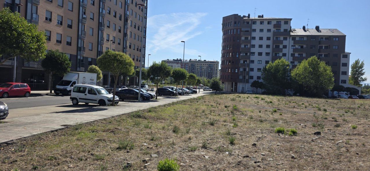 Parcela destinada a la construcción de viviendas de protección pública en Ponferrada