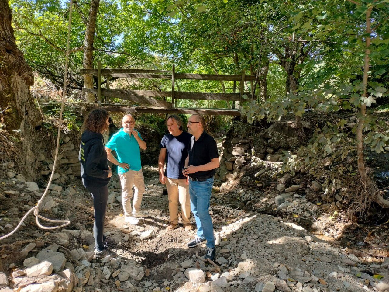 El alcalde de Ponferrada visita Carracedo para evaluar daños en infraestructuras