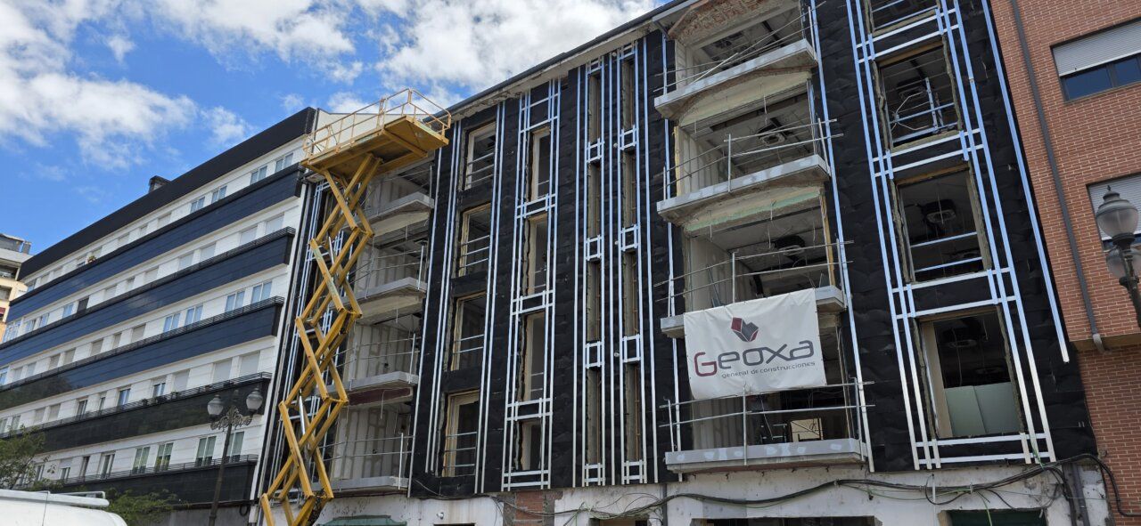 Edificio en construcción del Centro Mario Tascón en Ponferrada