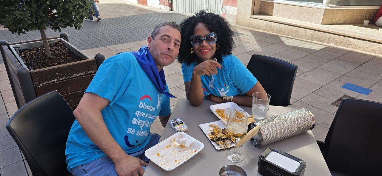 Pareja disfrutando de la III Concentración de Peñas en Ponferrada