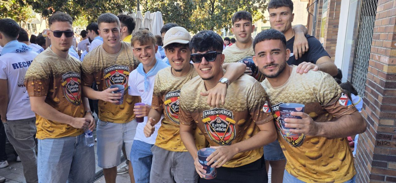 Grupo de amigos en la III Concentración de Peñas en Ponferrada