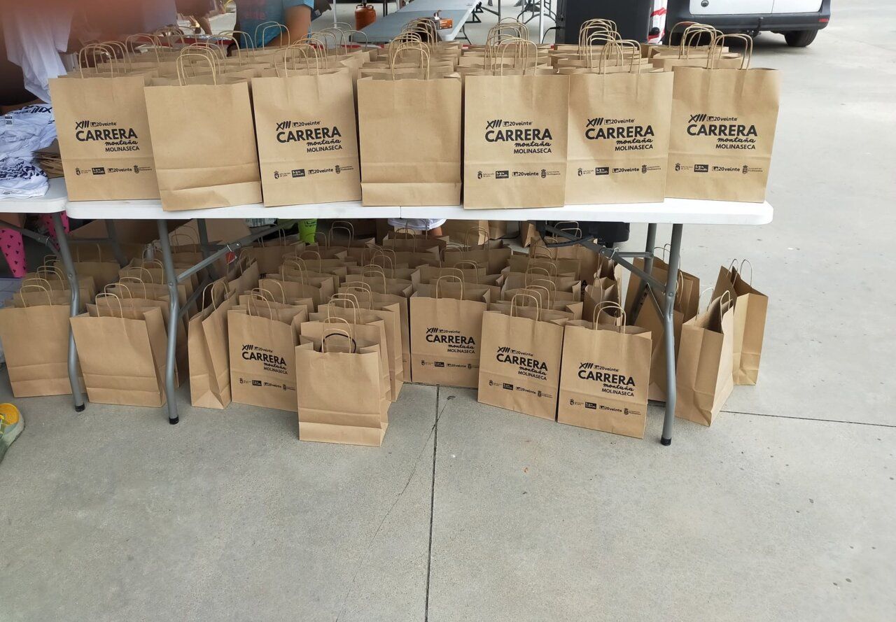 Bolsas de papel para la XIII Carrera de Montaña de Molinaseca