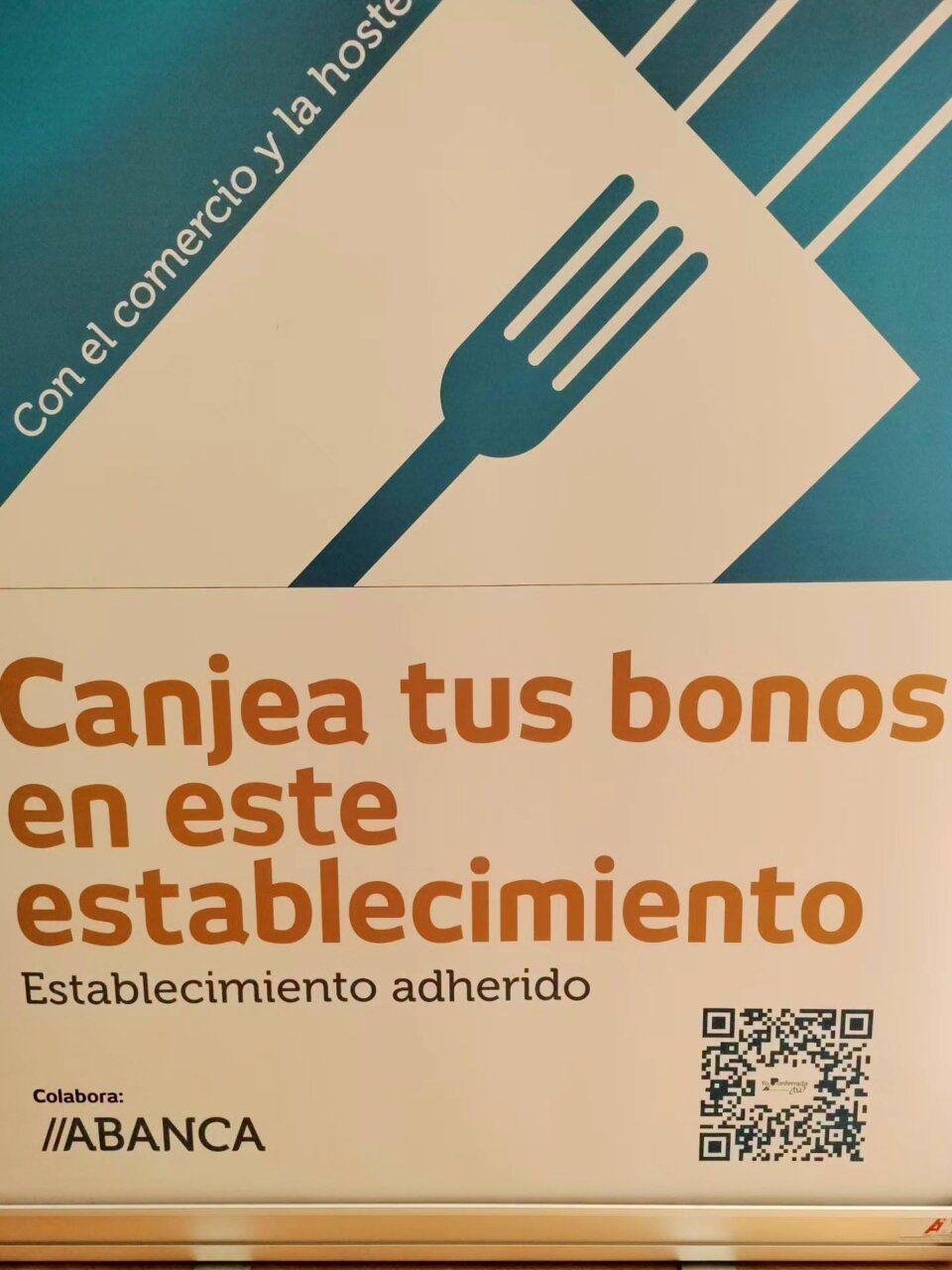 Cartel informativo sobre bonos en Ponferrada para establecimientos adheridos