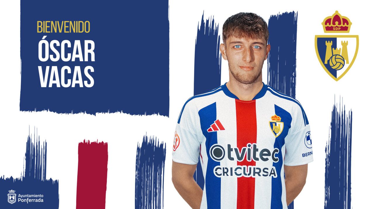 Óscar Vacas, nuevo jugador de la SD Ponferradina en su camiseta del club.